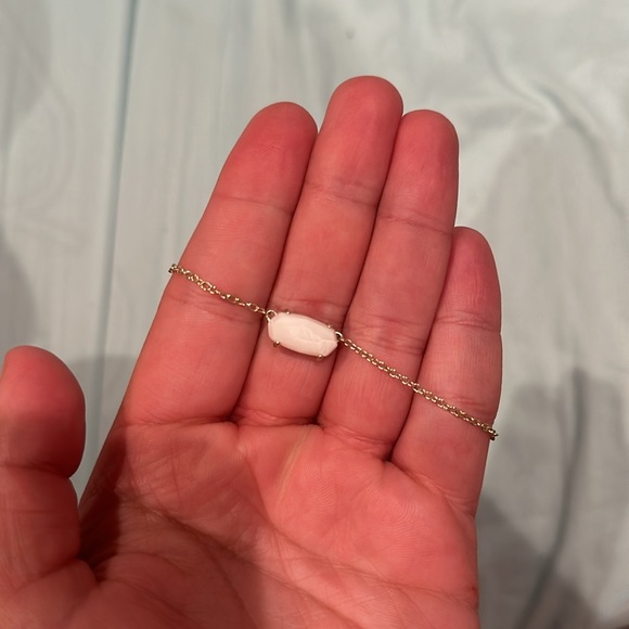 Kendra scott white stone necklace - Picture 2 of 2